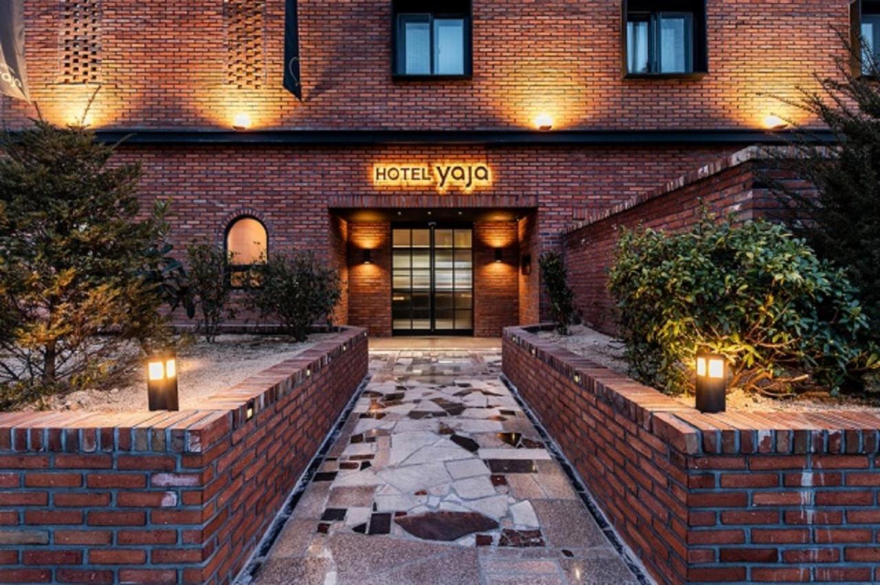 Hotel Yaja Gimhae Eksteriør bilde