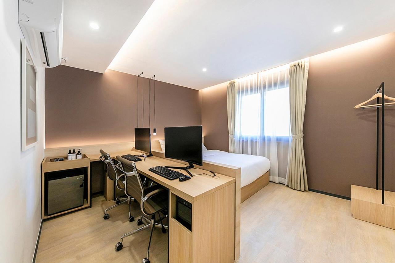 Hotel Yaja Gimhae Eksteriør bilde